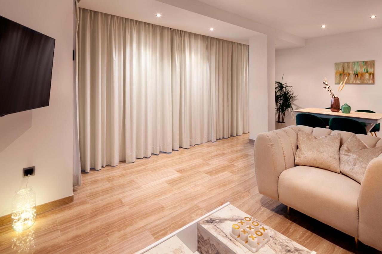 Inmalaga Uncibay Square 2 Apartman Kültér fotó